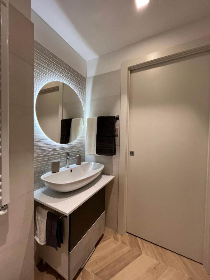 Trastevere Cozy Apartment روما المظهر الخارجي الصورة